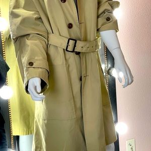 Christian Dior Tailored Trench Coat size Medium UNISEX !!
